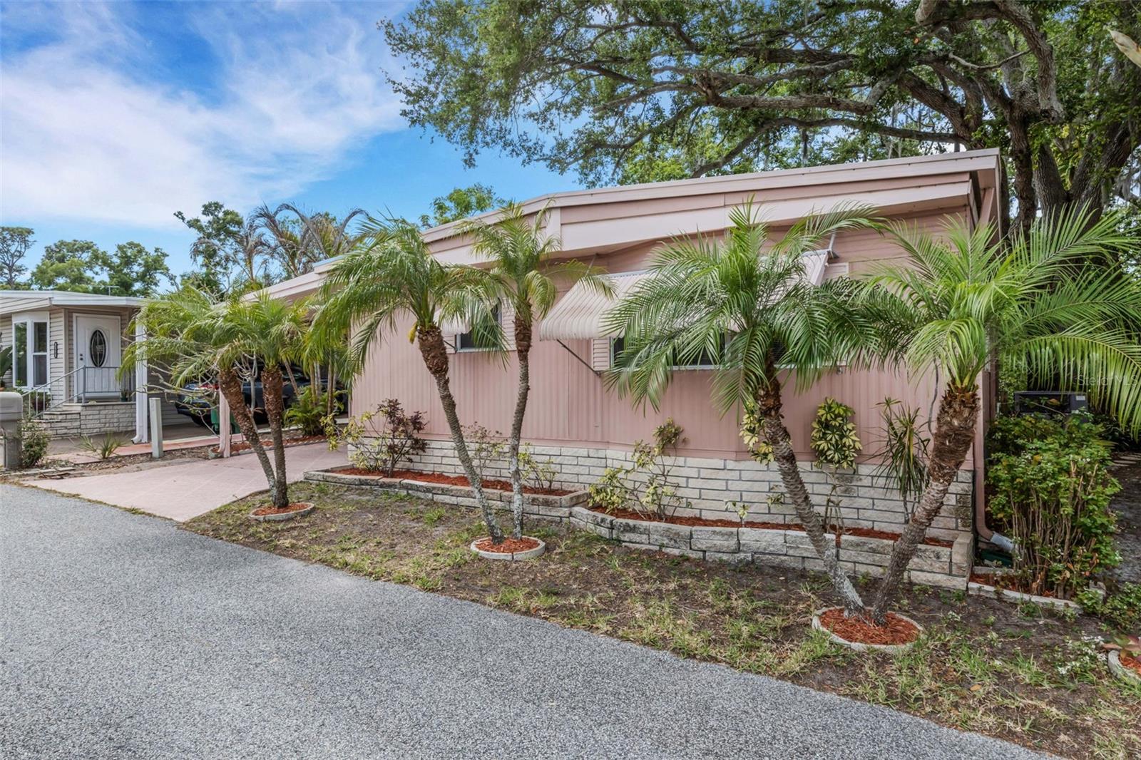 Image 39 of 39 For 98 Cedar Elm Drive 32