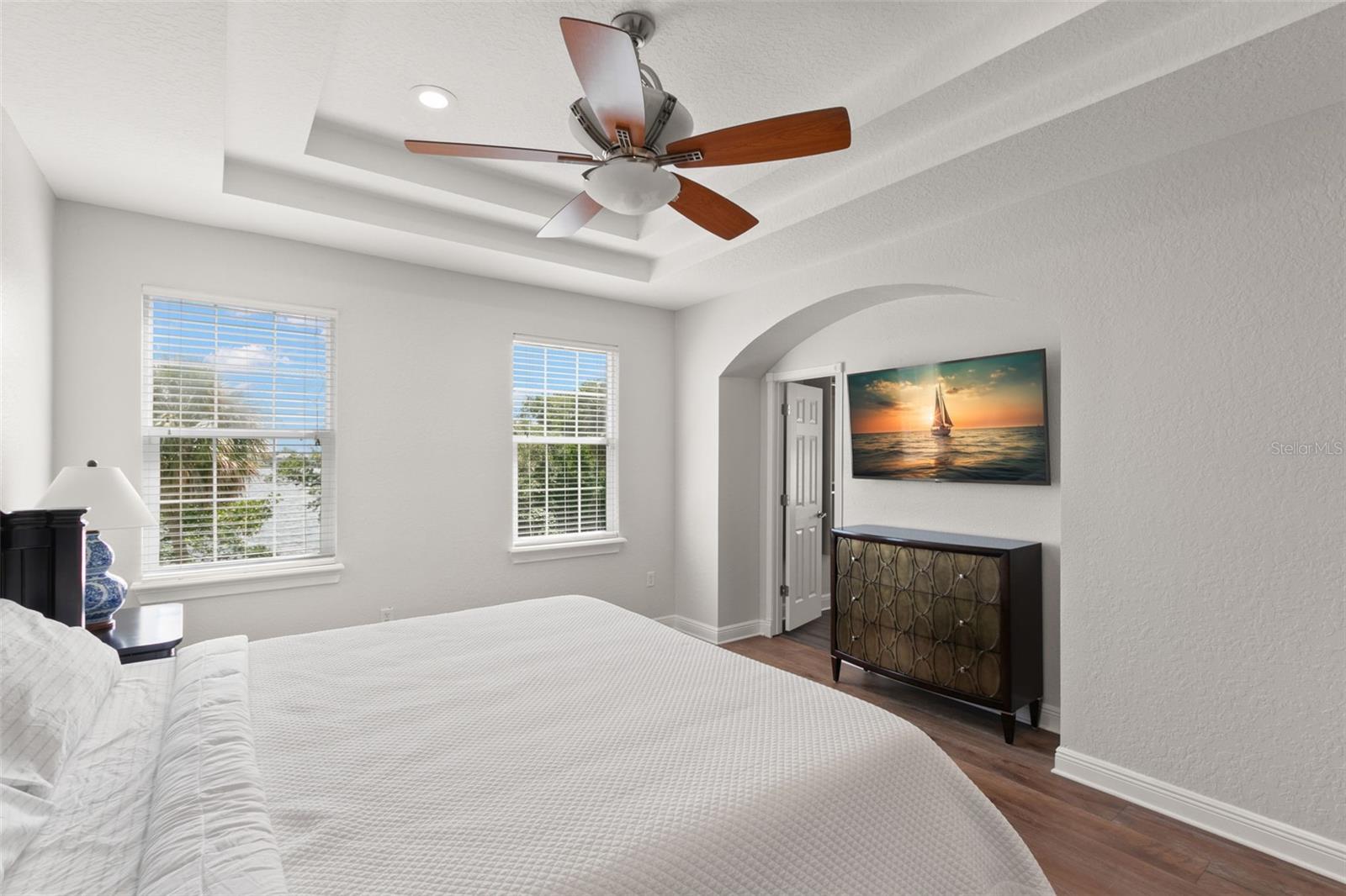 Image 23 of 43 For 24 Mangrove Point