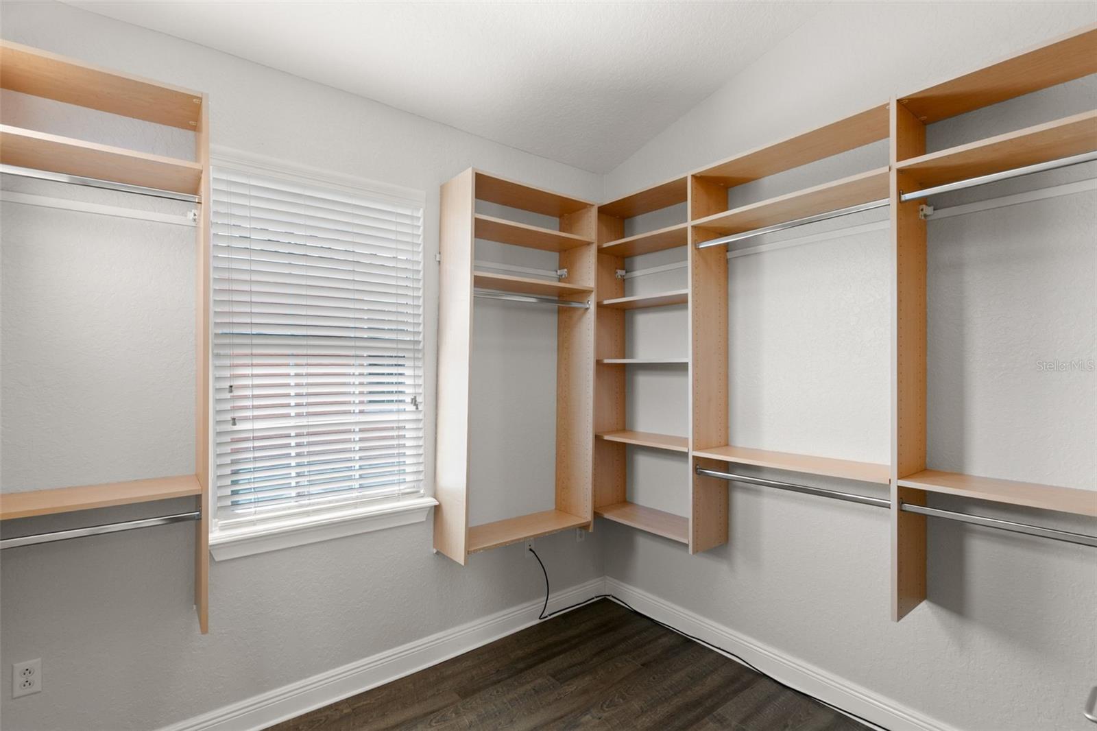 Image 27 of 43 For 24 Mangrove Point