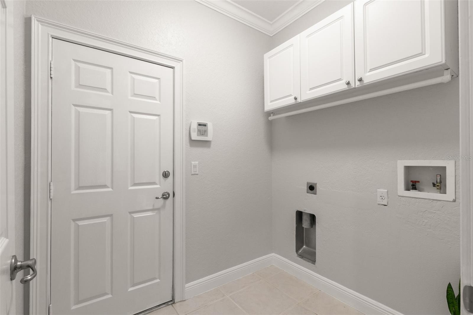 Image 33 of 43 For 24 Mangrove Point