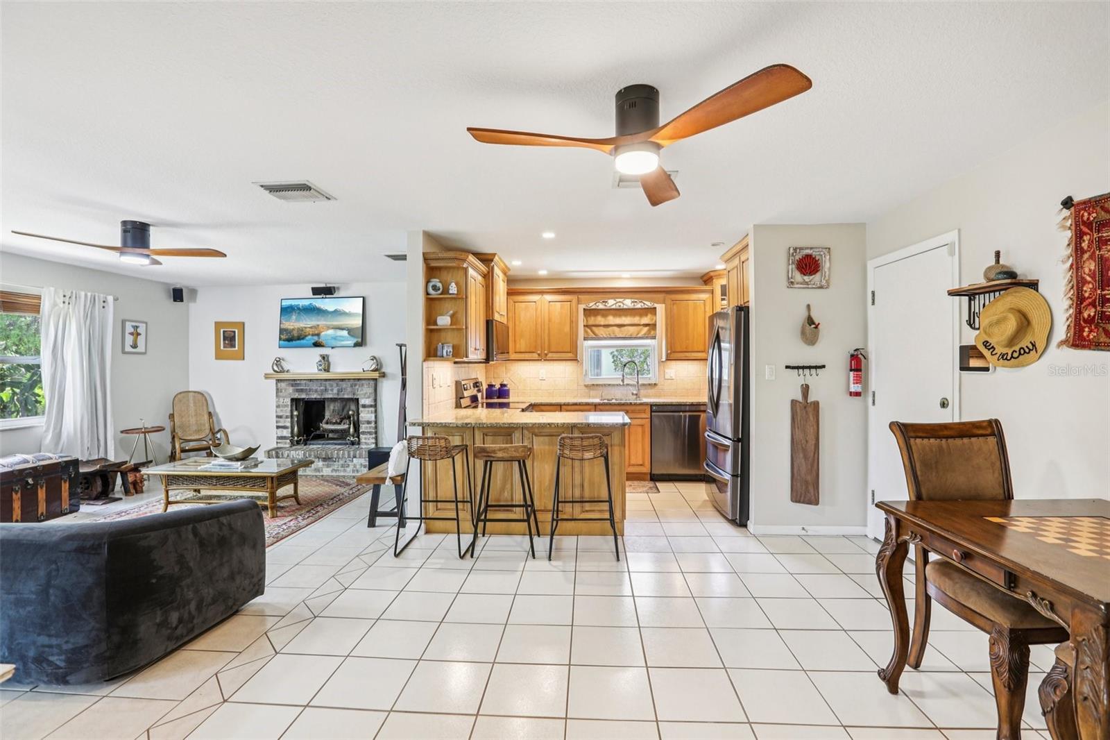 Image 14 of 49 For 8083 Bayhaven Drive