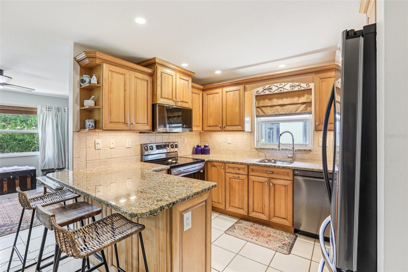 Image 15 of 49 For 8083 Bayhaven Drive