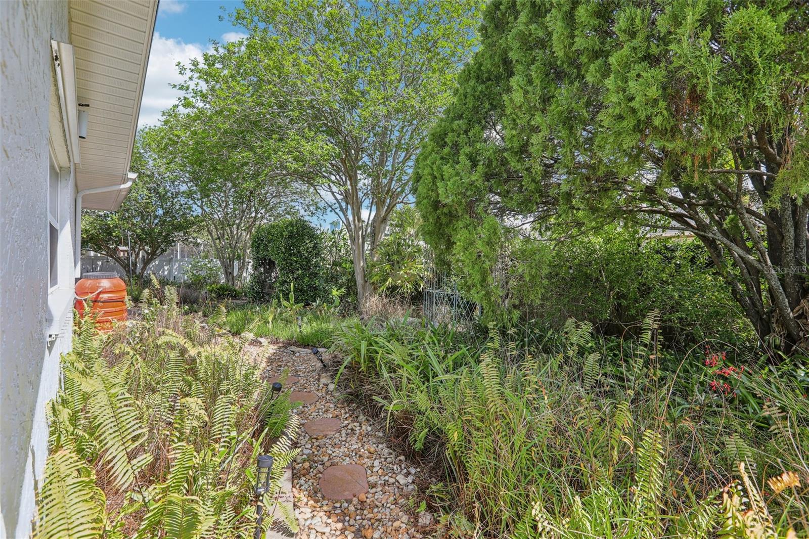 Image 32 of 49 For 8083 Bayhaven Drive