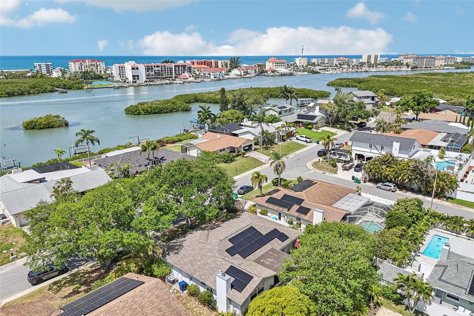 Image 42 of 49 For 8083 Bayhaven Drive