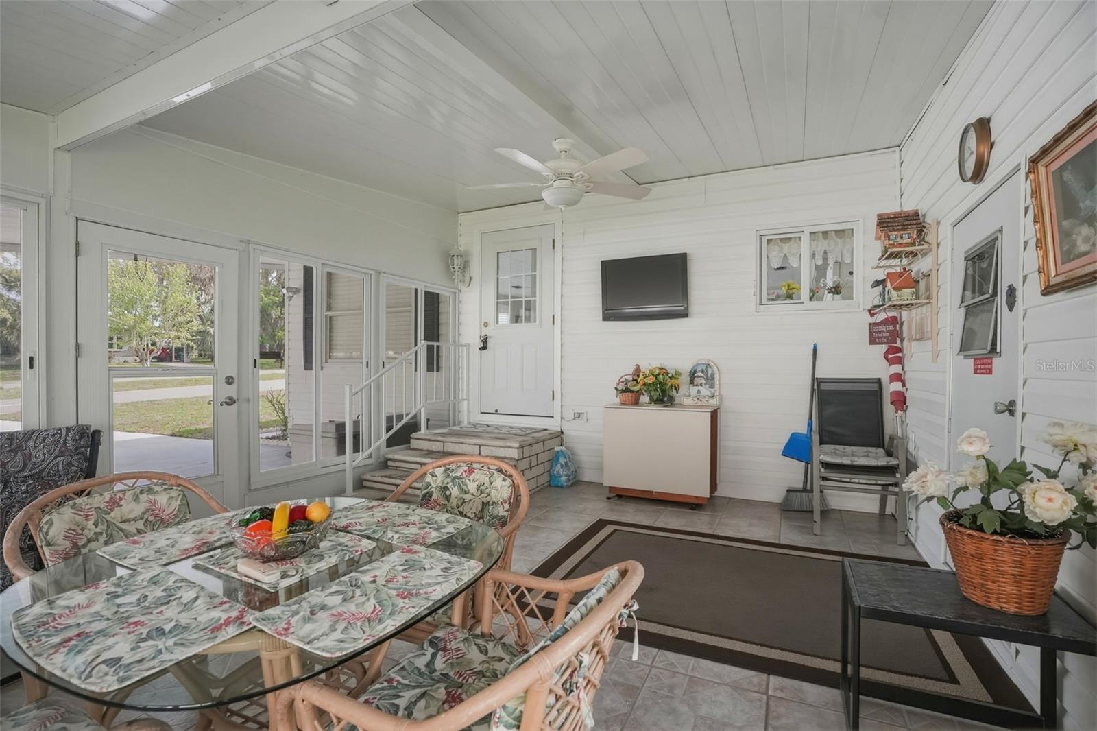 Image 41 of 61 For 8496 Highpoint Boulevard