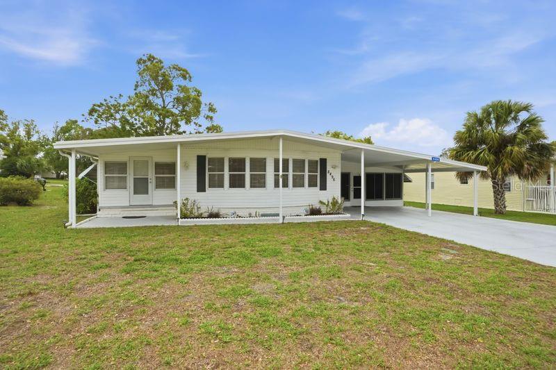 Image 5 of 61 For 8496 Highpoint Boulevard