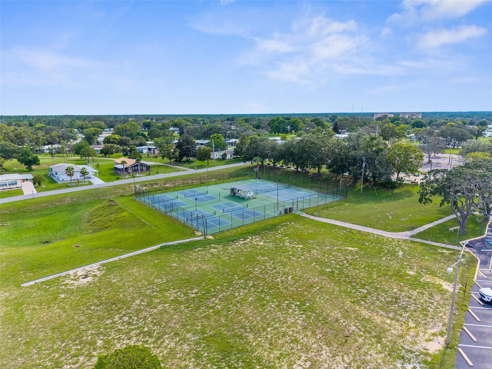 Image 54 of 61 For 8496 Highpoint Boulevard