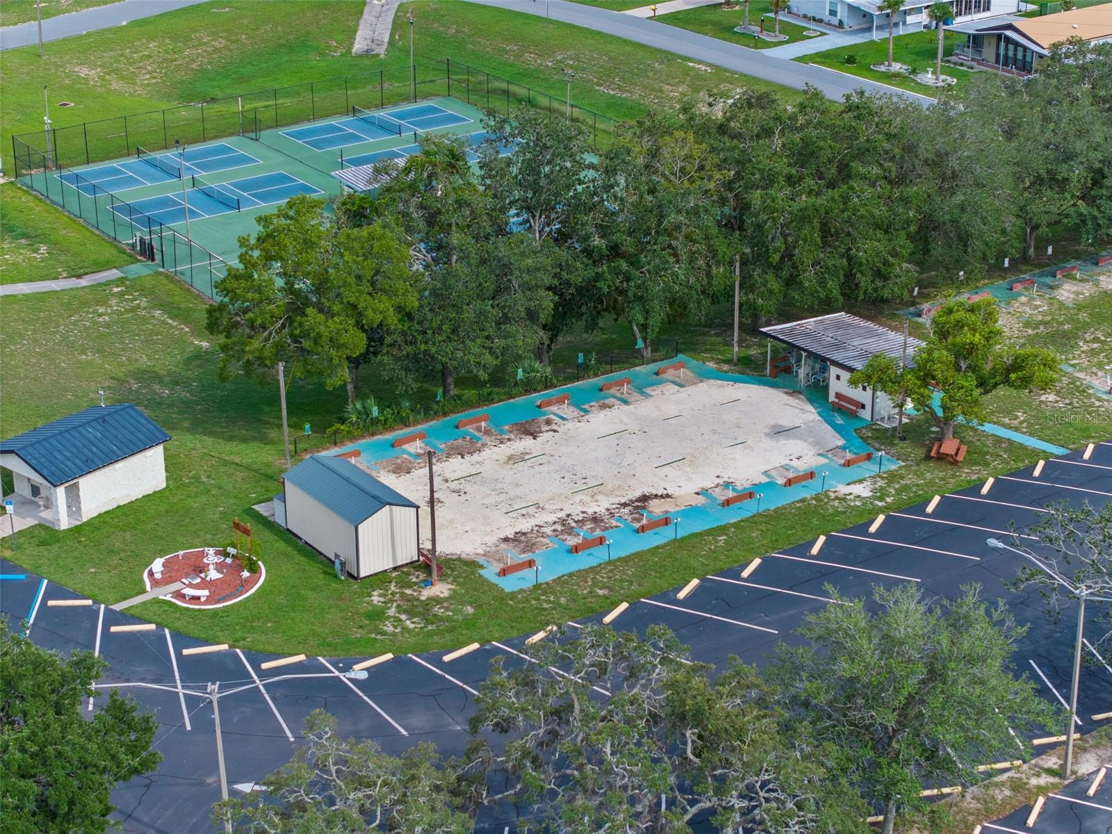 Image 60 of 61 For 8496 Highpoint Boulevard