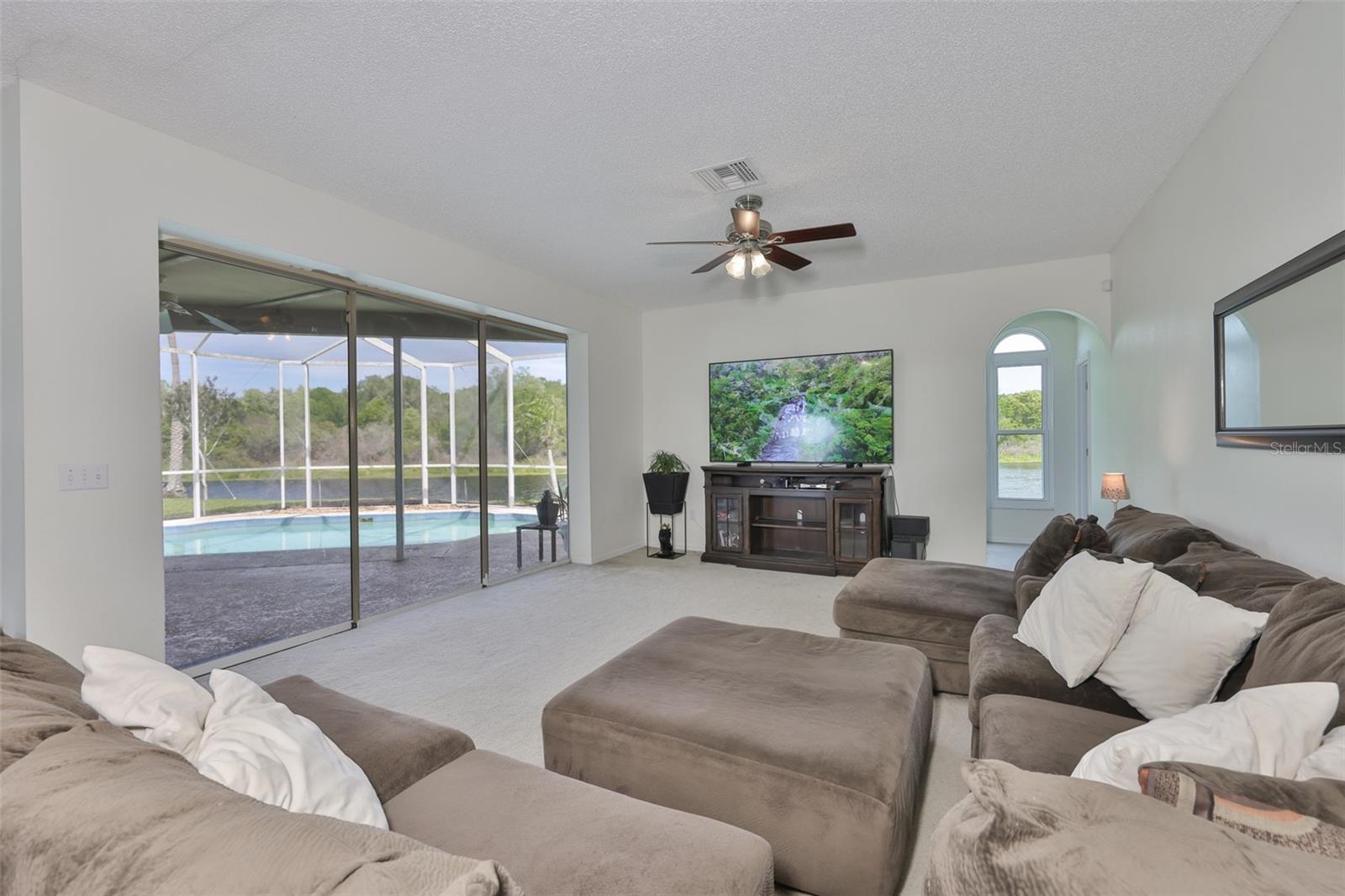 Image 20 of 34 For 13016 Prestwick Drive