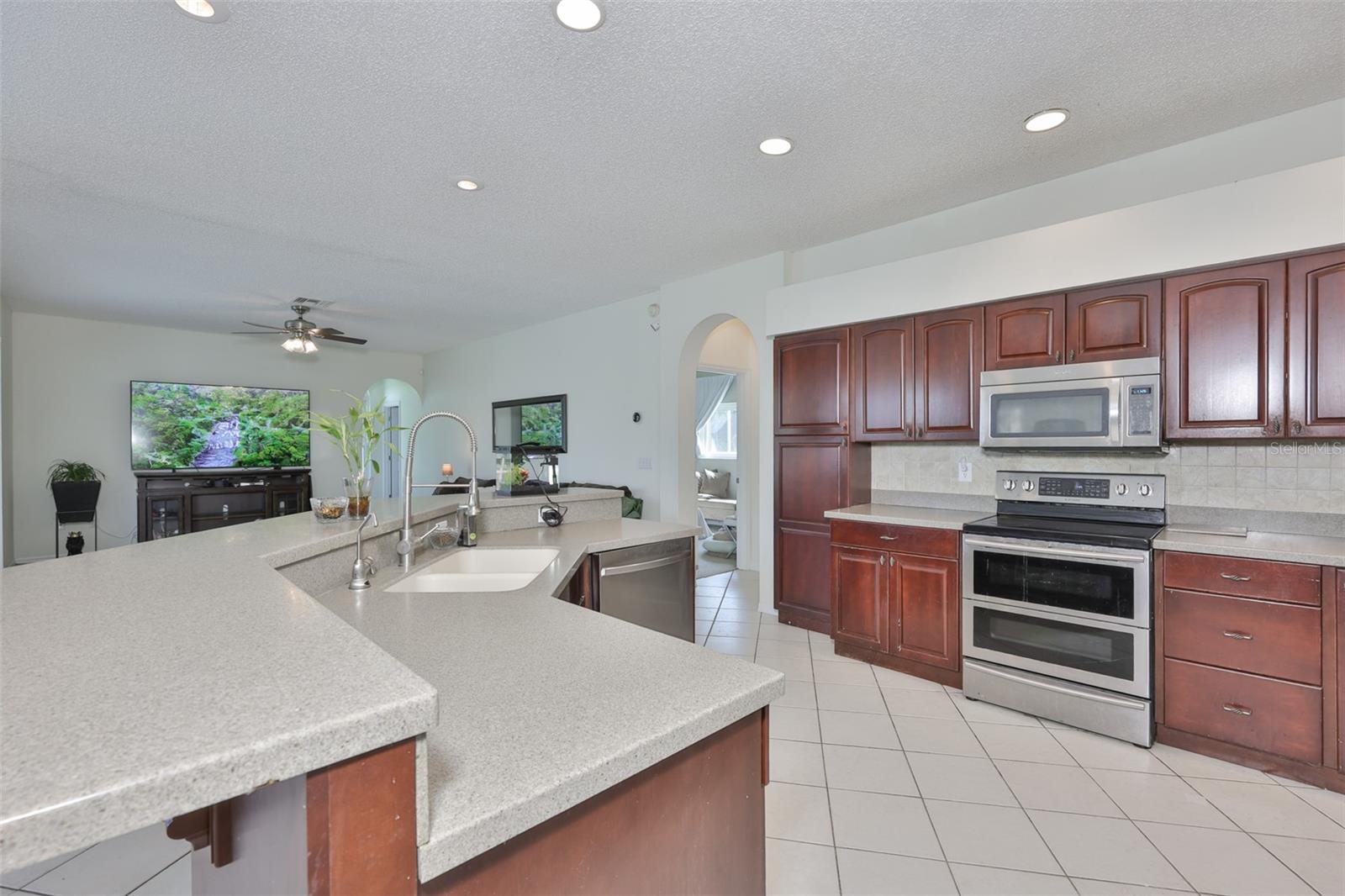 Image 9 of 34 For 13016 Prestwick Drive