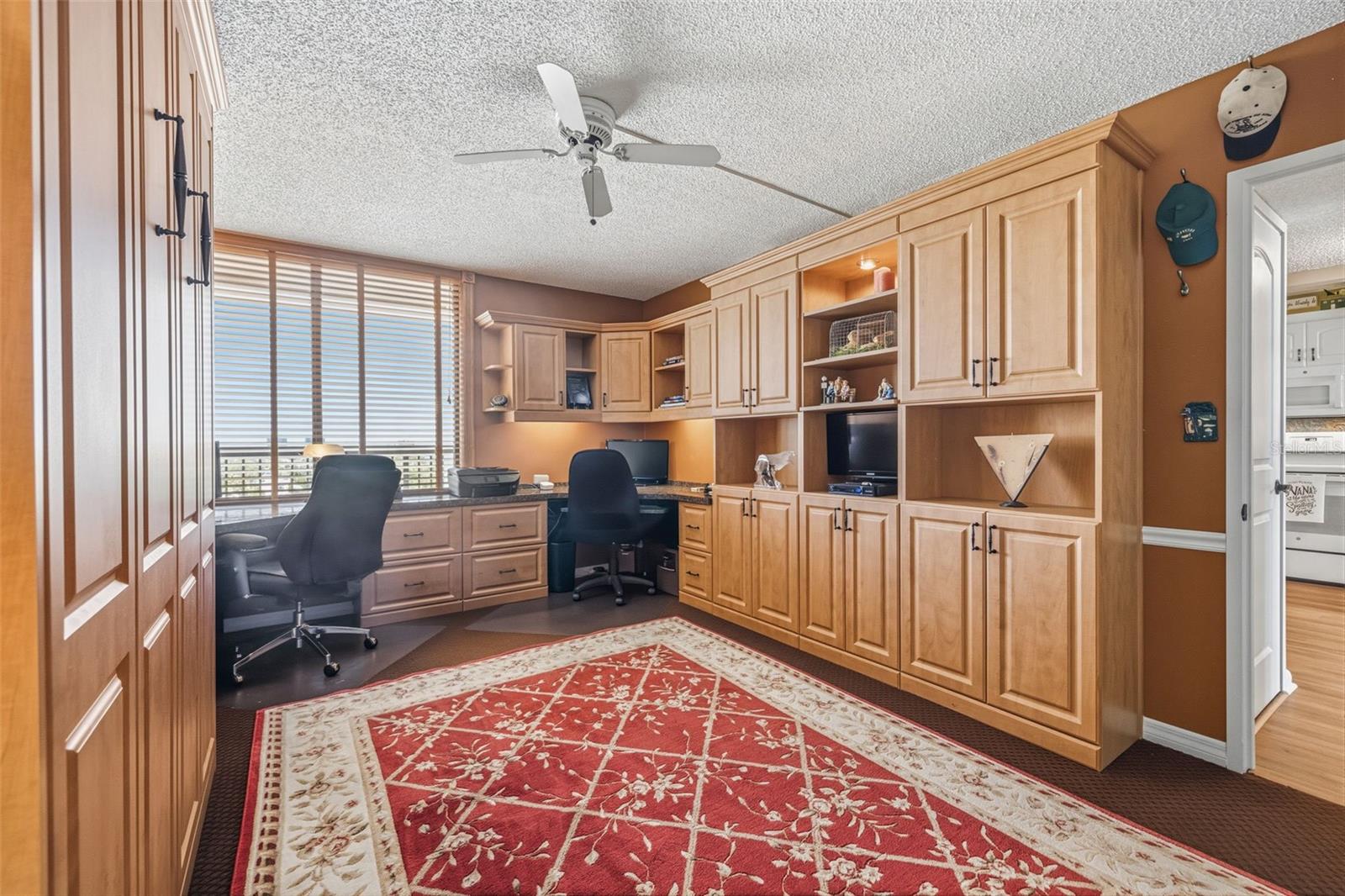 Image 25 of 61 For 9425 Blind Pass Road 705