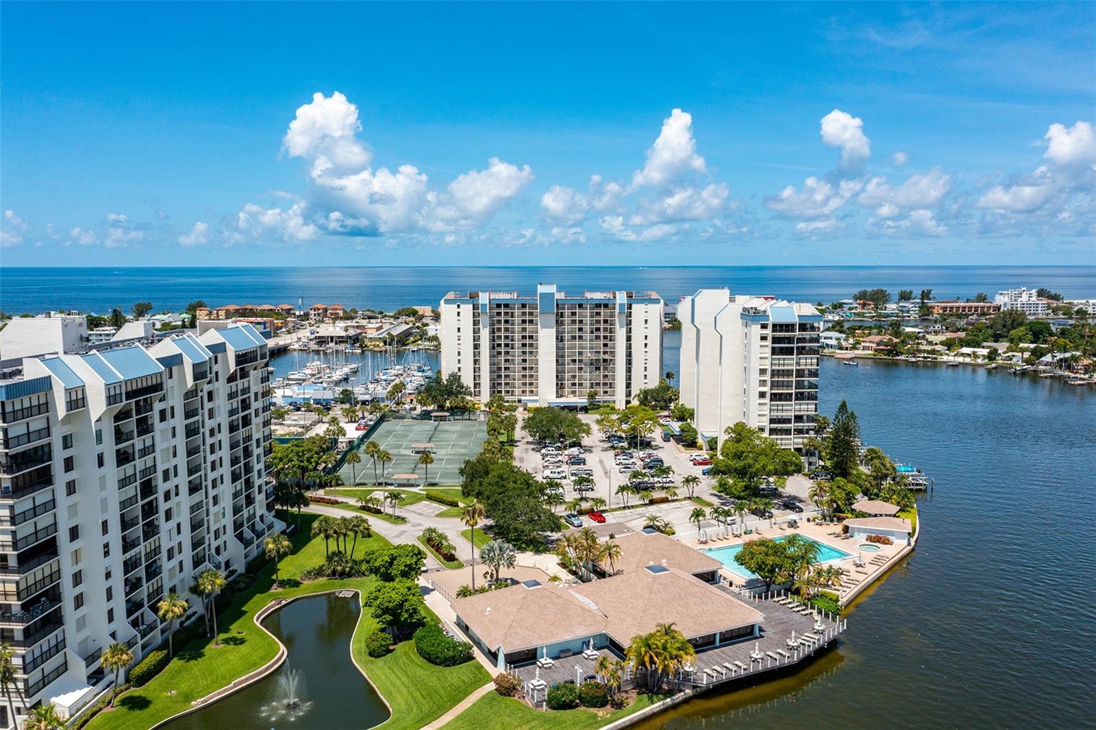 Image 29 of 61 For 9425 Blind Pass Road 705