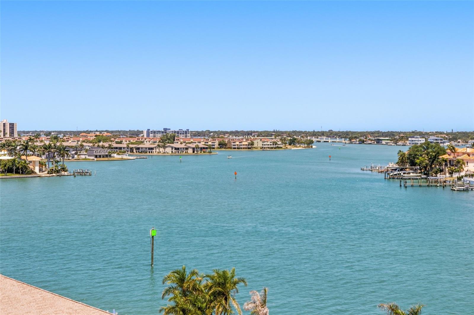 Image 30 of 61 For 9425 Blind Pass Road 705