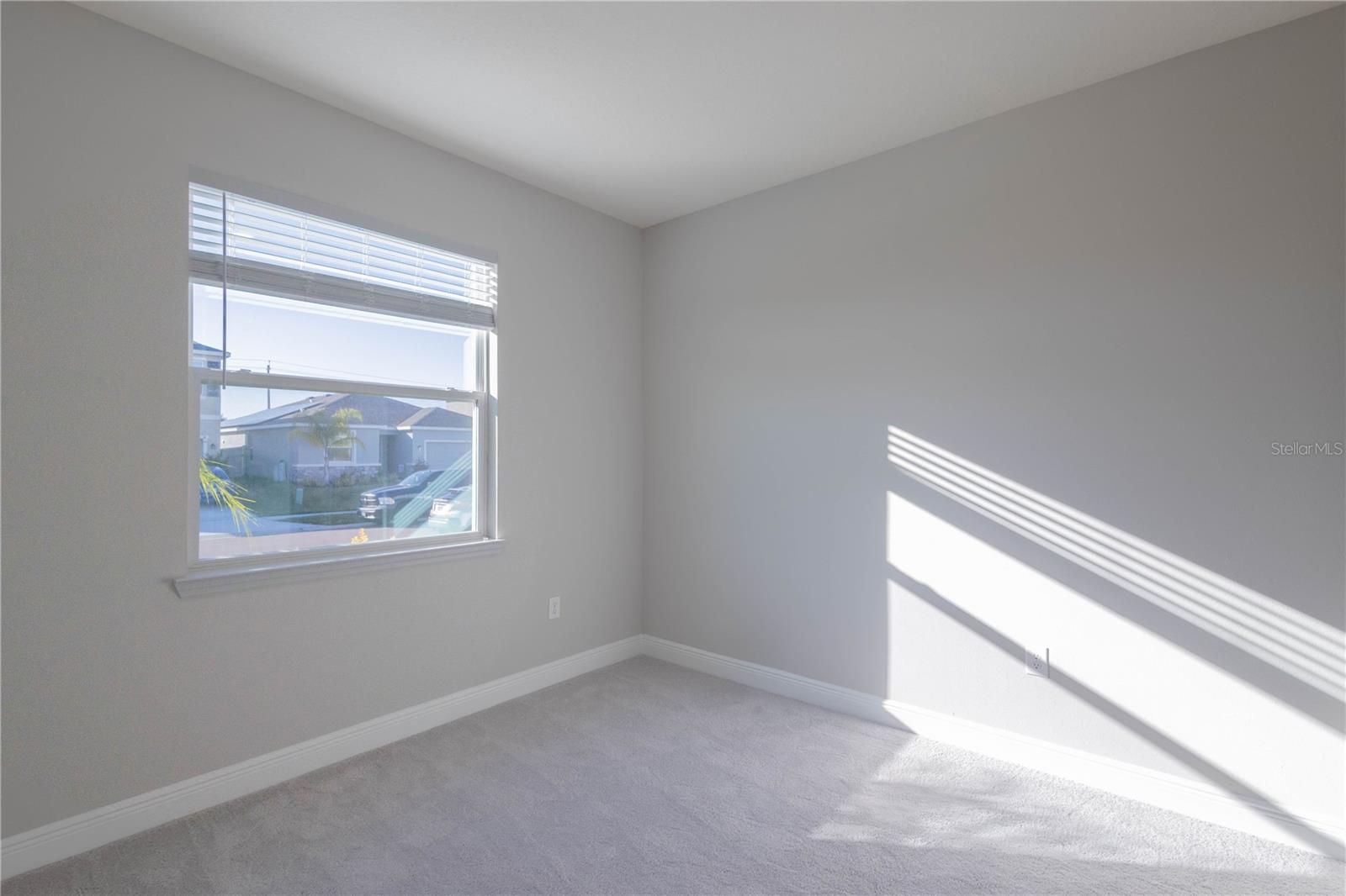 Image 9 of 36 For 345 Mangrove Manor Drive