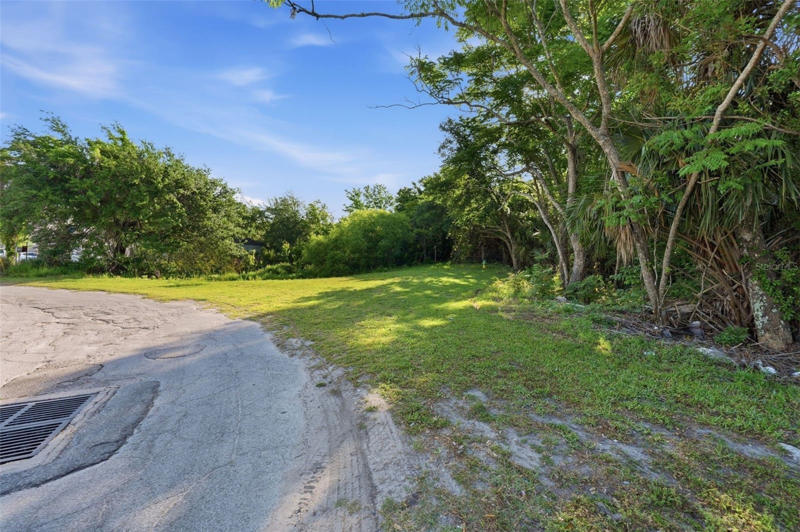 Image 10 of 13 For 7810 Clark Moody Boulevard