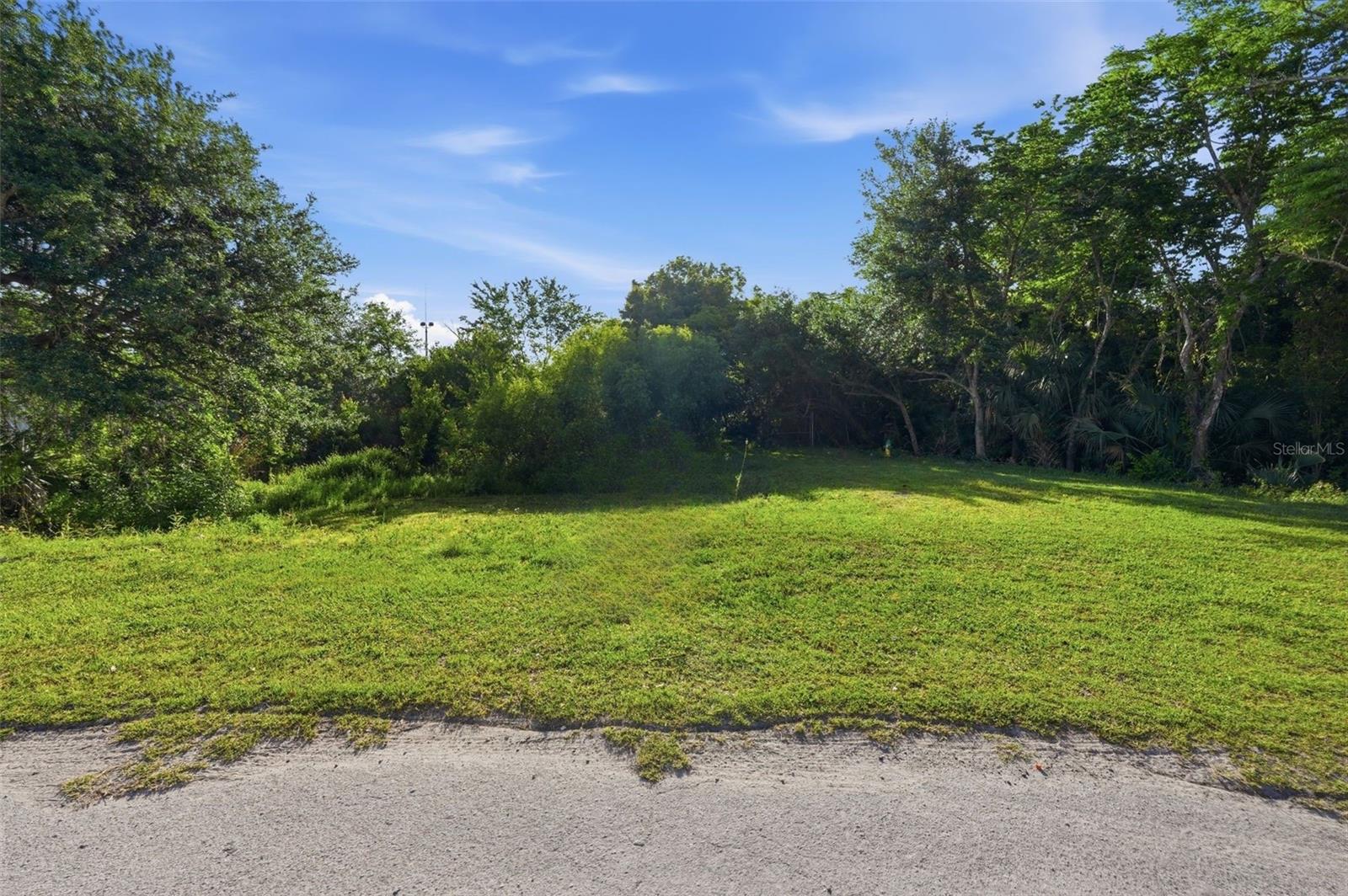 Image 6 of 13 For 7810 Clark Moody Boulevard