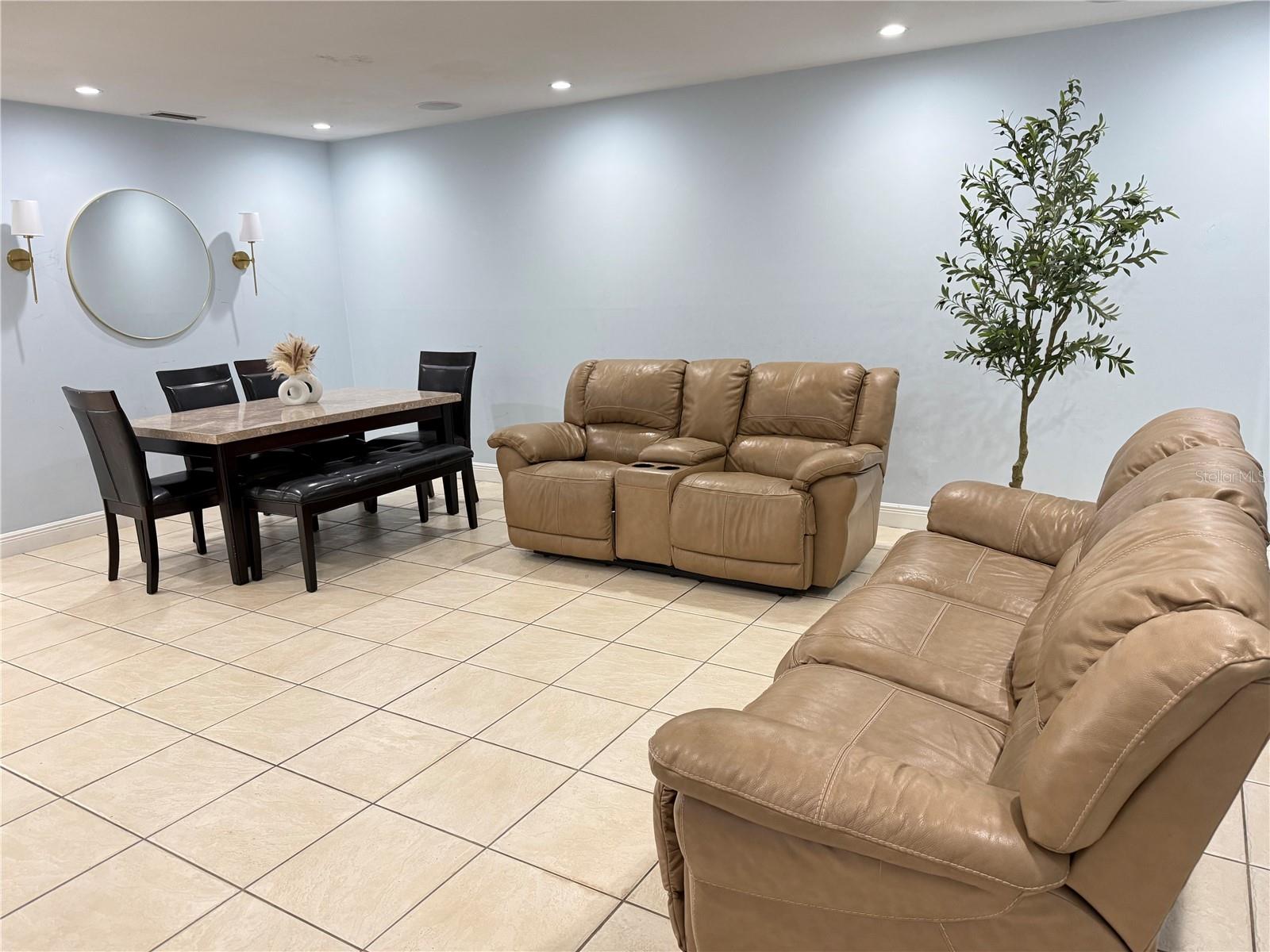Image 6 of 25 For 7005 Jean Court