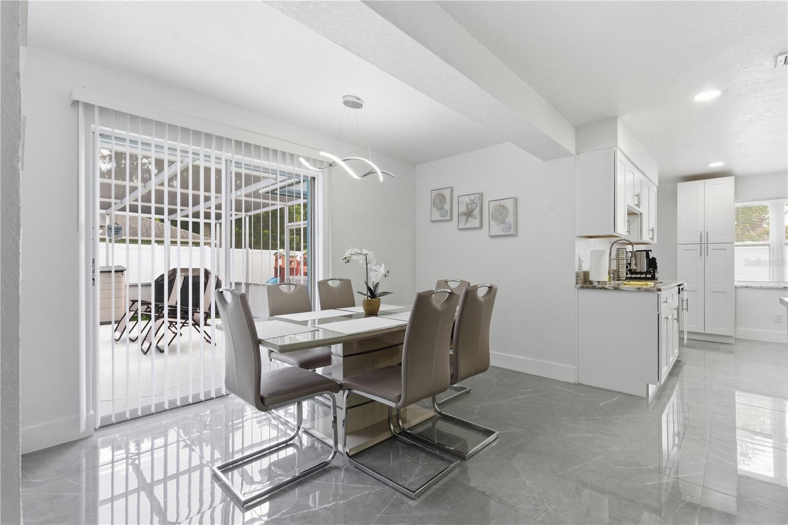 Image 10 of 37 For 1379 Lemon Street