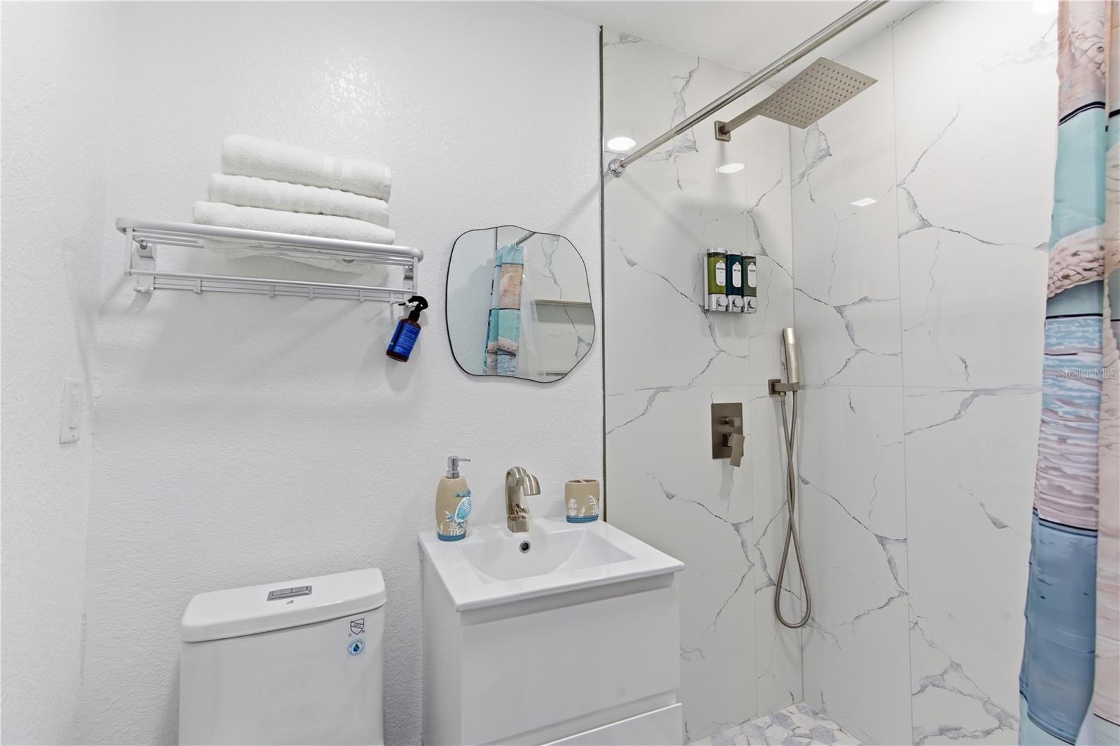 Image 18 of 37 For 1379 Lemon Street