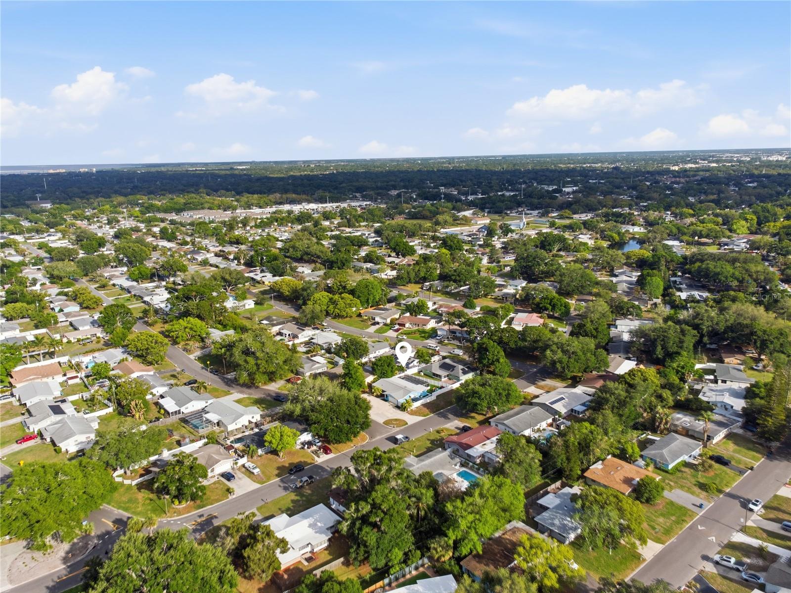 Image 35 of 37 For 1379 Lemon Street