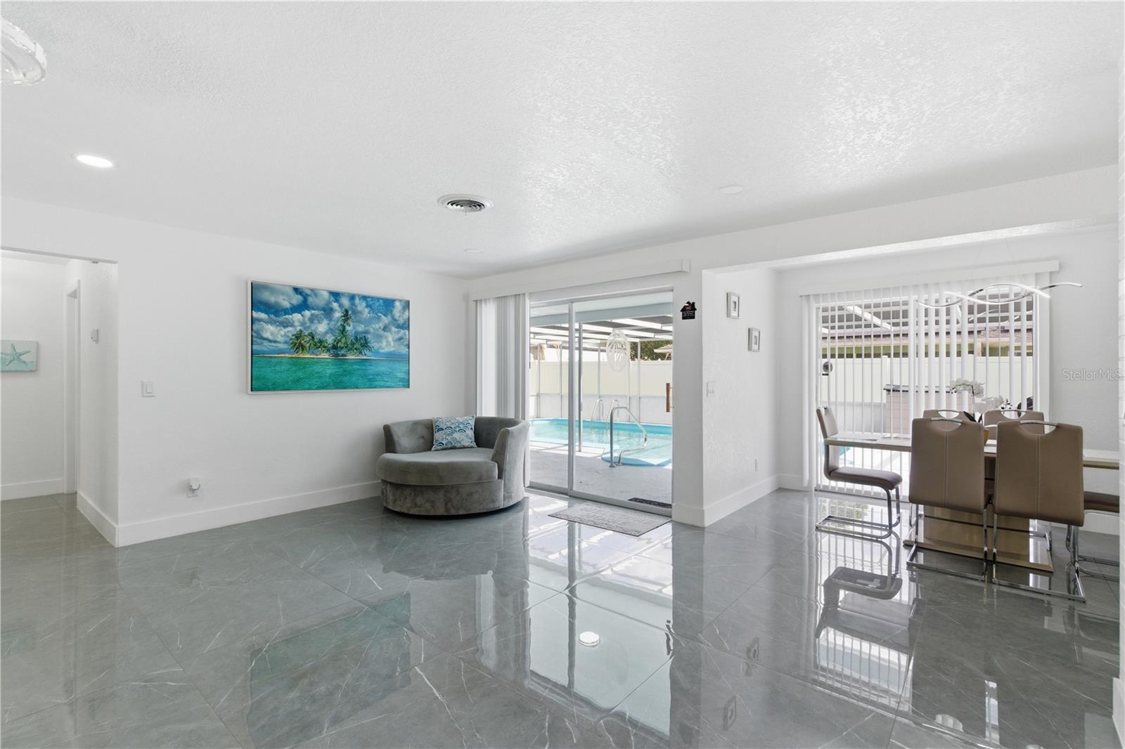 Image 8 of 37 For 1379 Lemon Street