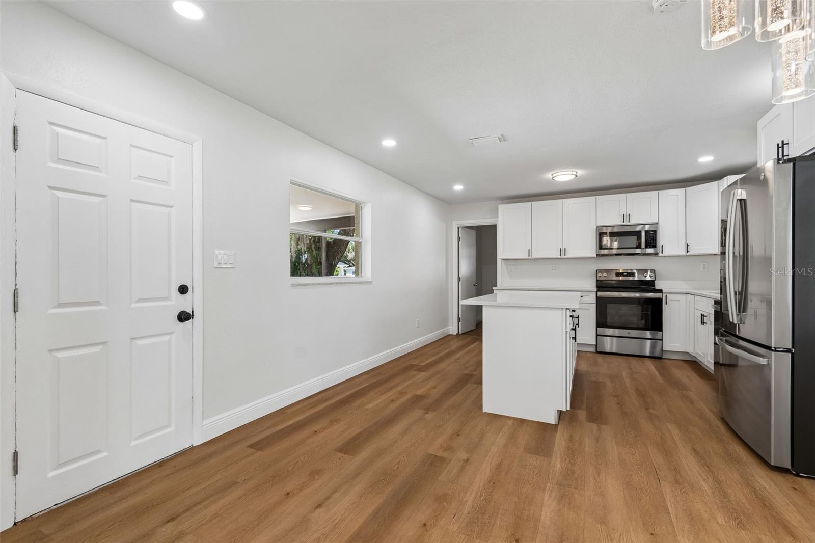 Image 11 of 39 For 1212 24th Avenue