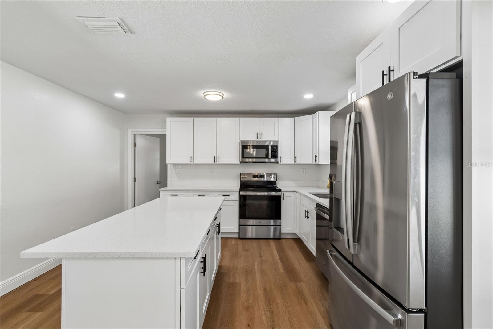 Image 13 of 39 For 1212 24th Avenue