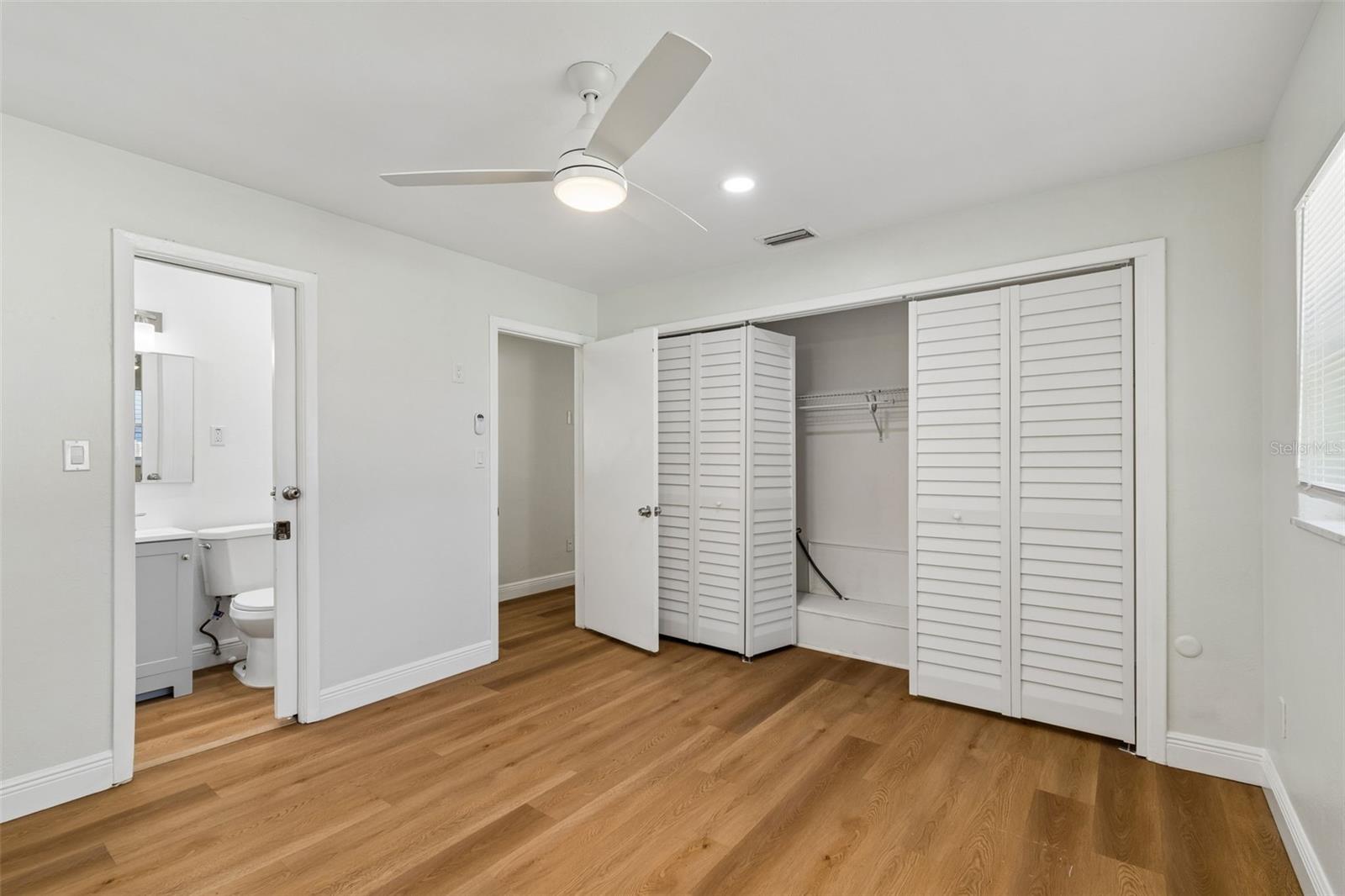 Image 26 of 39 For 1212 24th Avenue