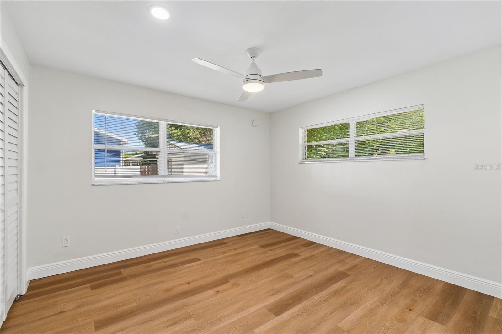 Image 27 of 39 For 1212 24th Avenue