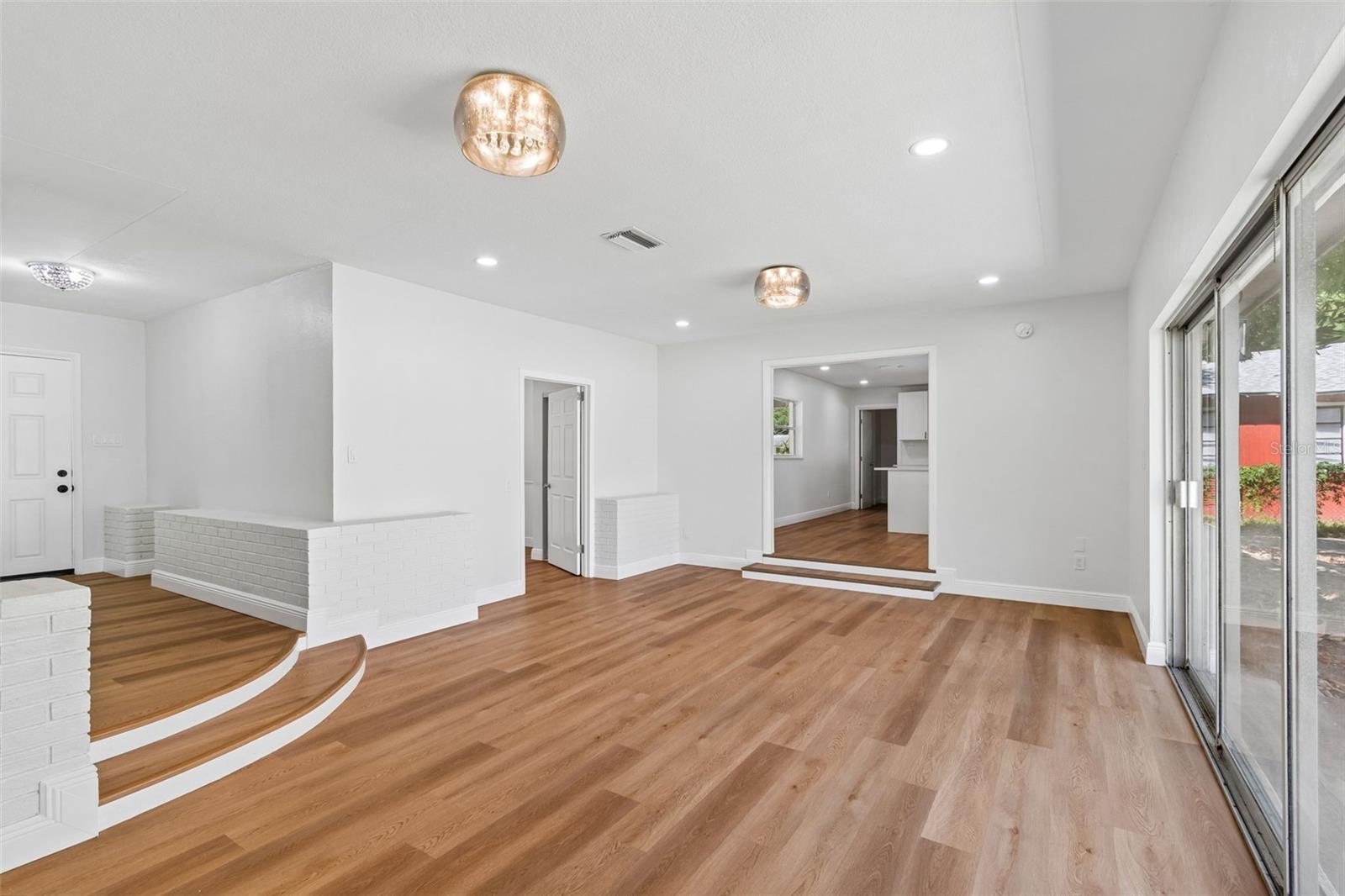 Image 6 of 39 For 1212 24th Avenue