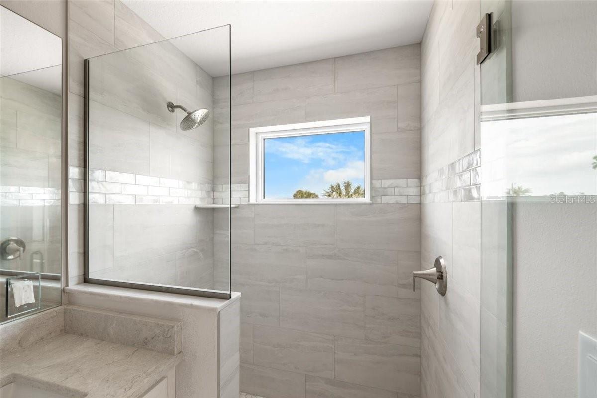 Image 18 of 44 For 3498 Centavo Court