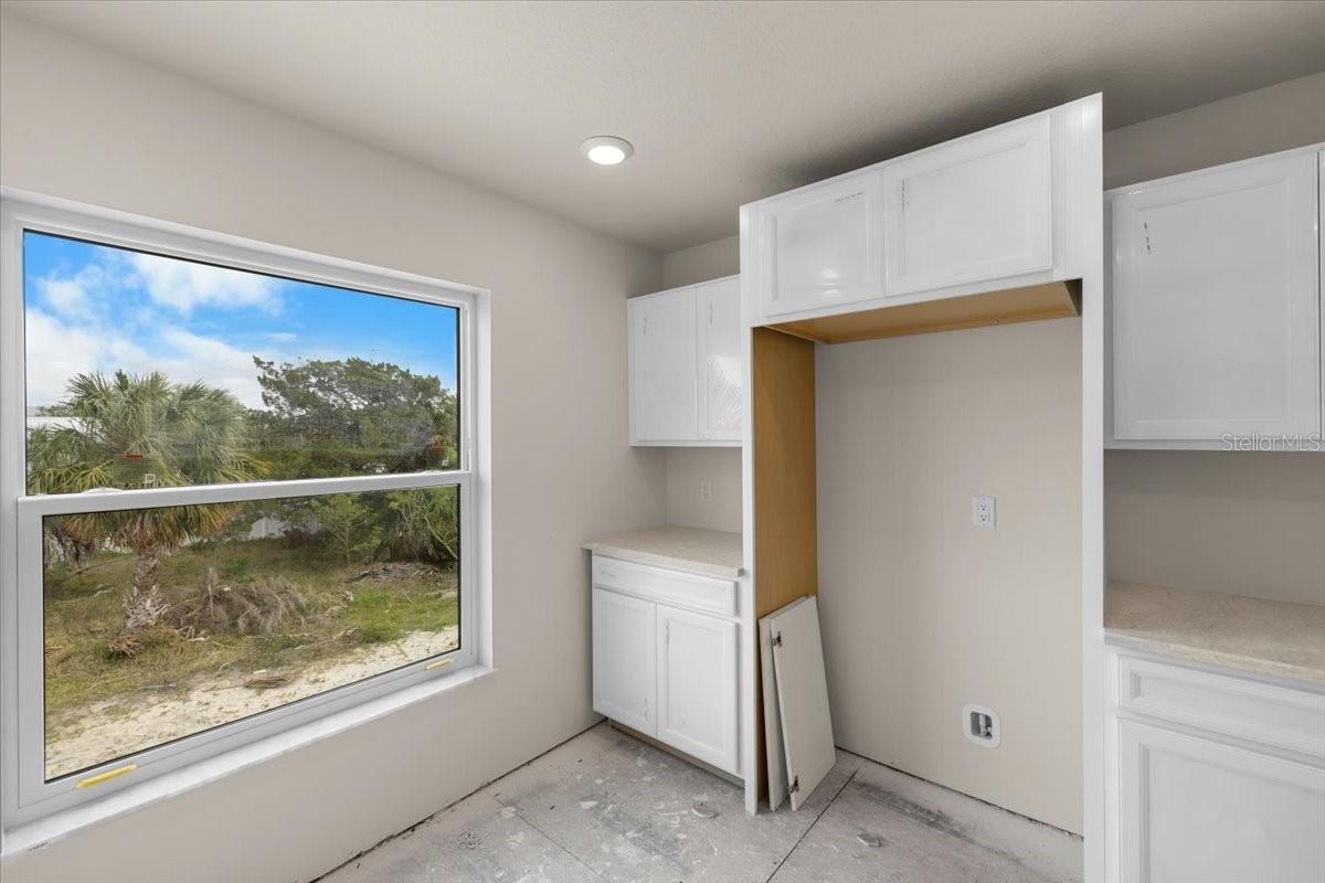 Image 21 of 44 For 3498 Centavo Court