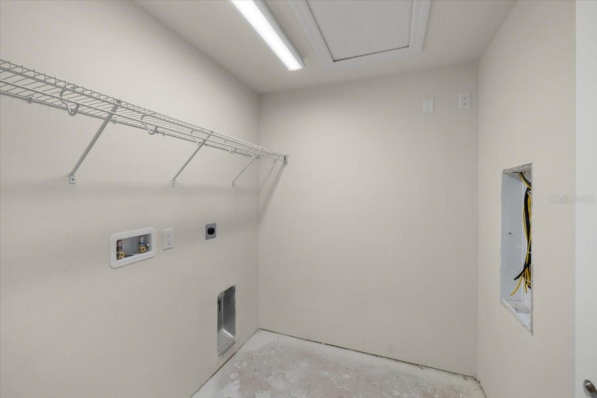 Image 28 of 44 For 3498 Centavo Court