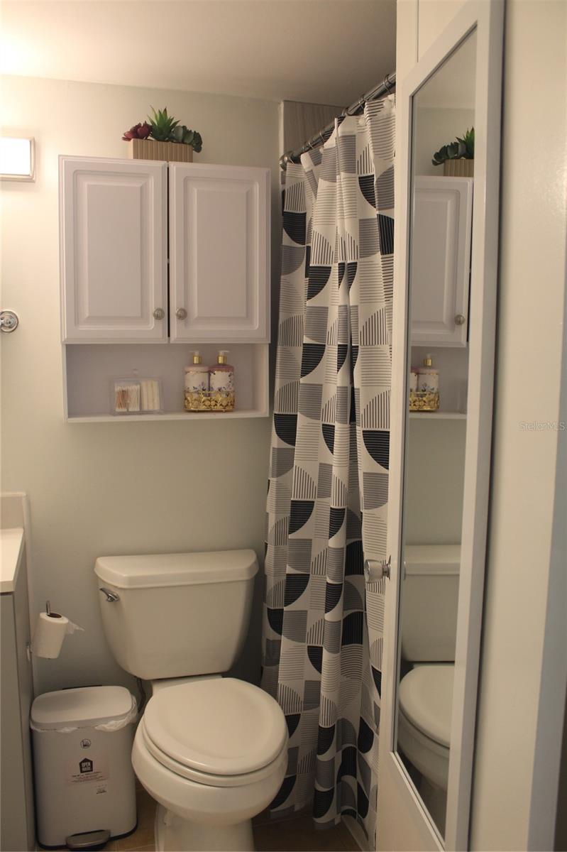 Image 9 of 12 For 7701 Starkey Road 206