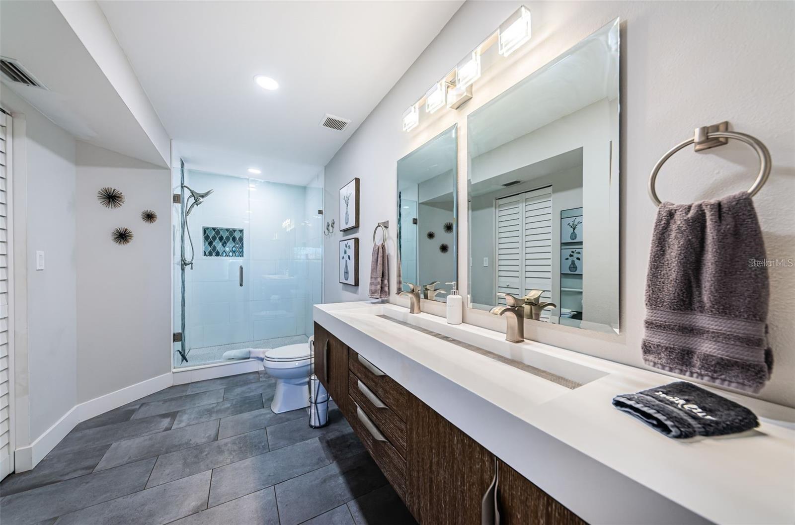 Image 10 of 15 For 6141 Bahia Del Mar Boulevard 129