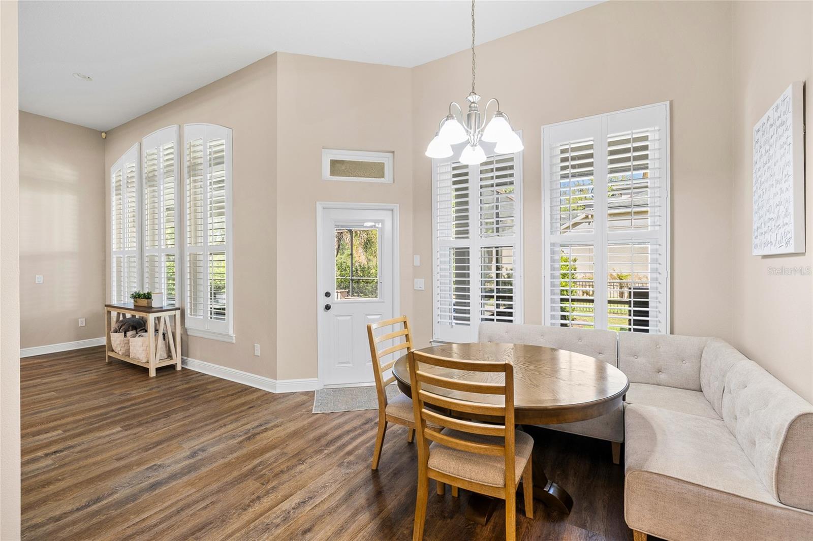 Image 22 of 90 For 5823 Terncrest Drive