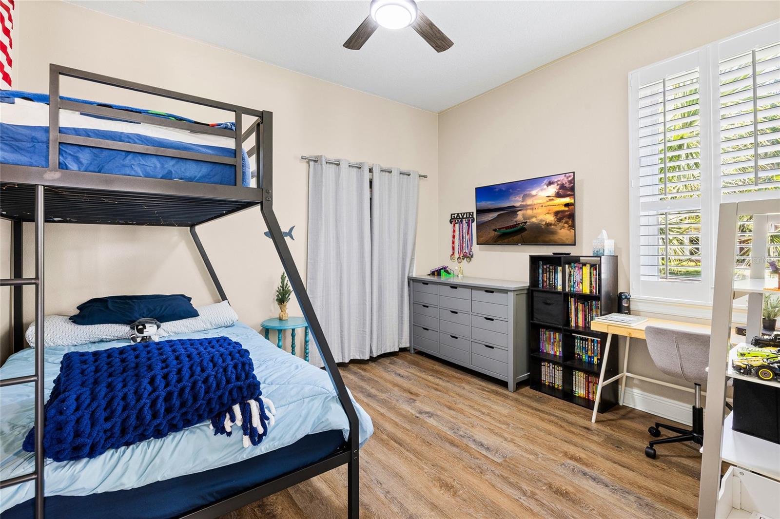 Image 32 of 90 For 5823 Terncrest Drive