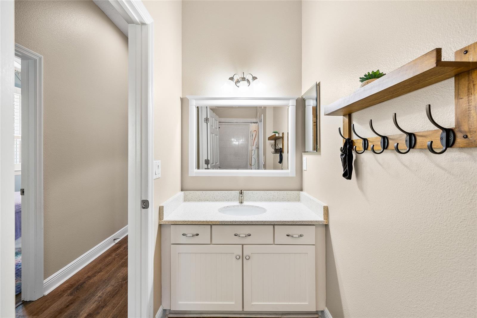 Image 36 of 90 For 5823 Terncrest Drive