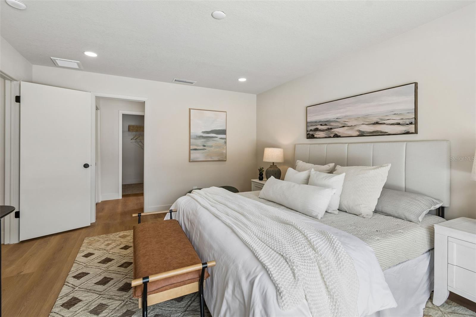 Image 18 of 42 For 11913 Nicklaus Circle