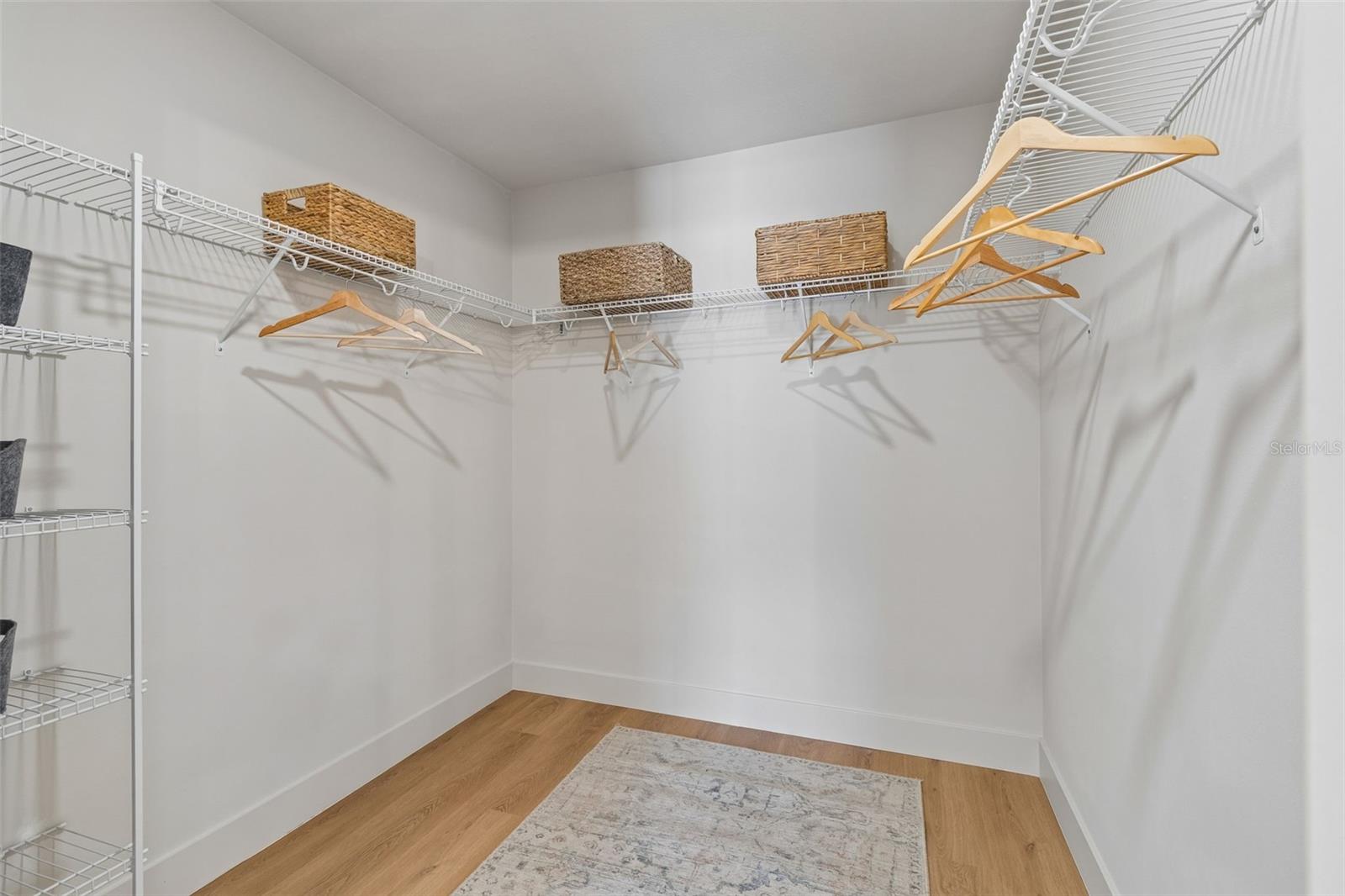 Image 21 of 42 For 11913 Nicklaus Circle