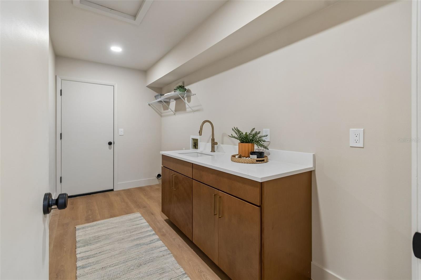 Image 32 of 42 For 11913 Nicklaus Circle