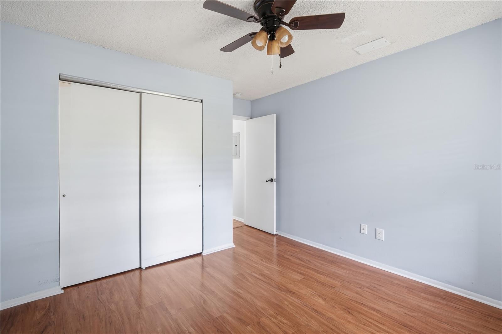 Image 14 of 23 For 4022 Tumble Wood Trail 201