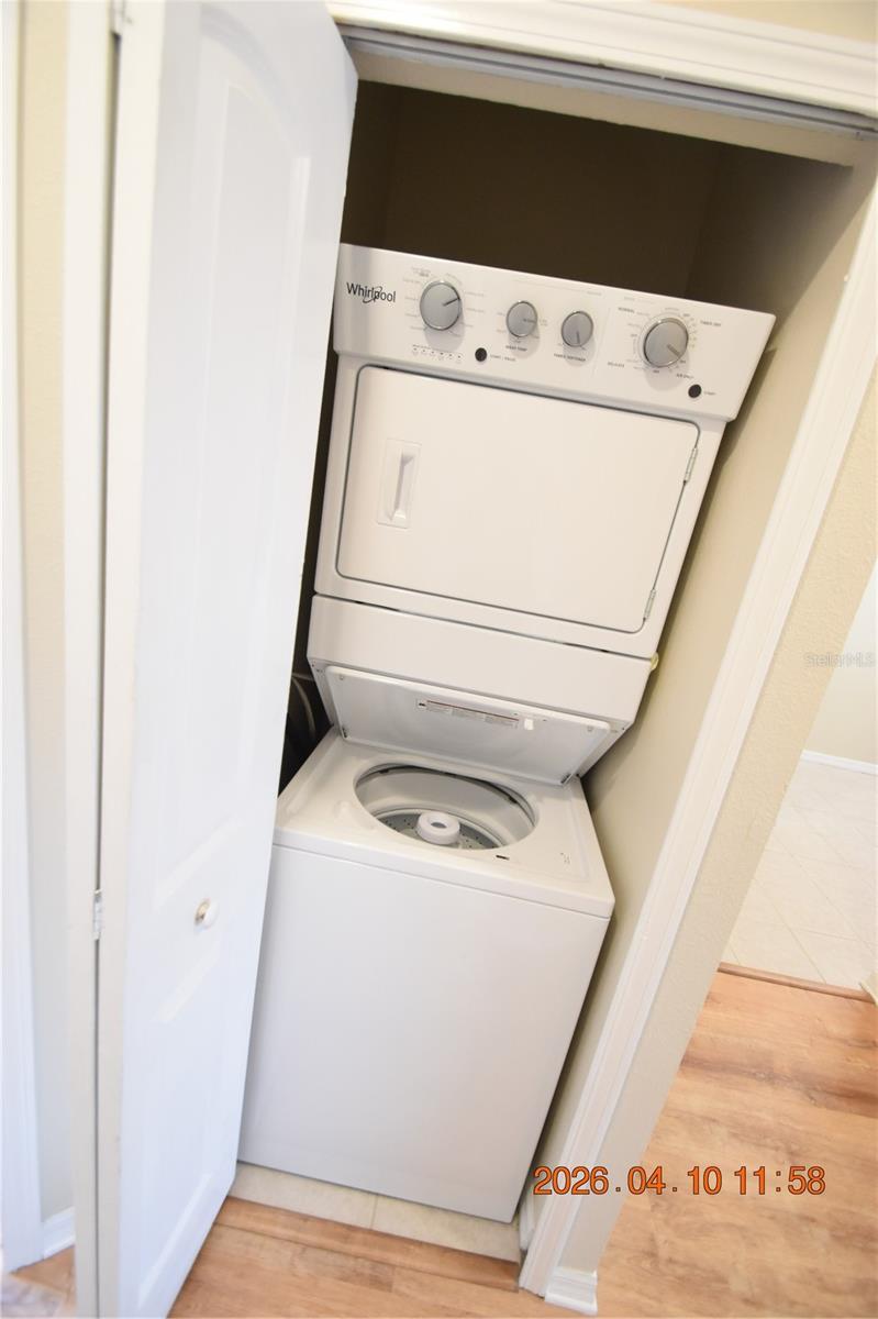 Image 17 of 38 For 6007 Skydale Way 202