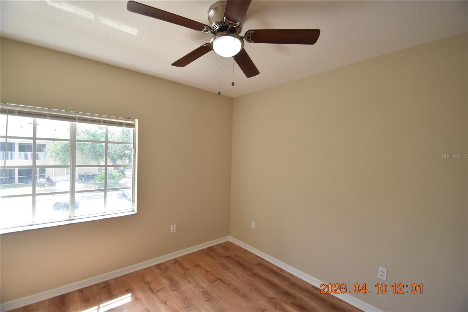 Image 25 of 38 For 6007 Skydale Way 202