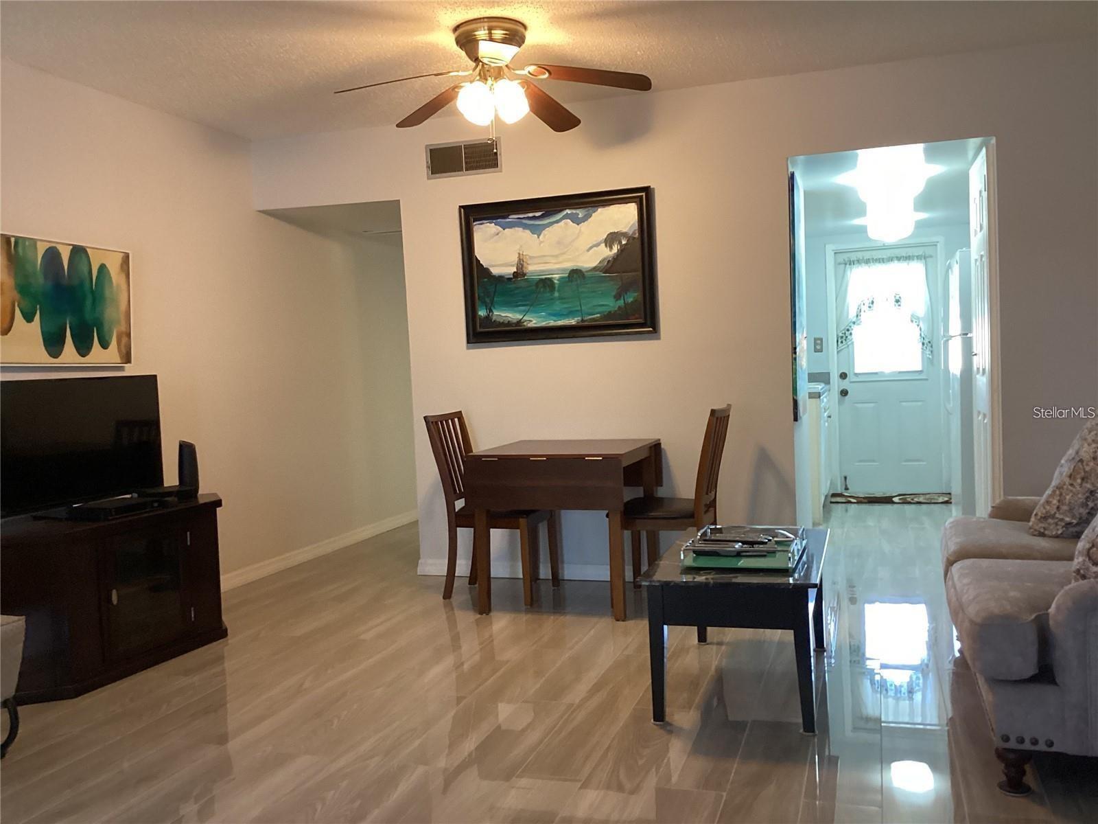 Image 16 of 20 For 7701 Starkey Road 704