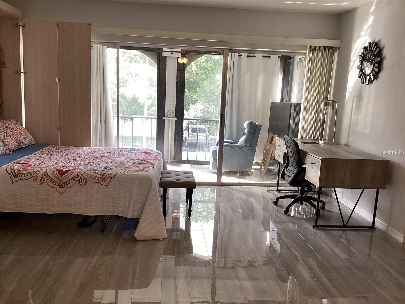 Image 9 of 20 For 7701 Starkey Road 704