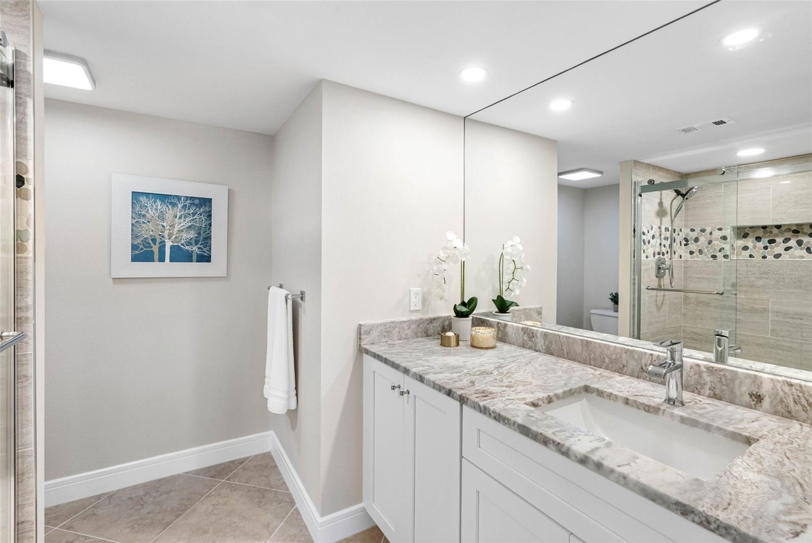 Image 14 of 45 For 100 Oakmont Lane 203