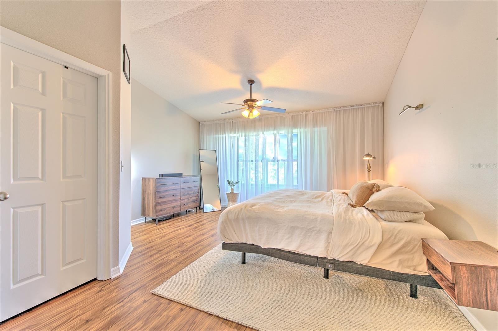 Image 30 of 41 For 11808 13th Way N