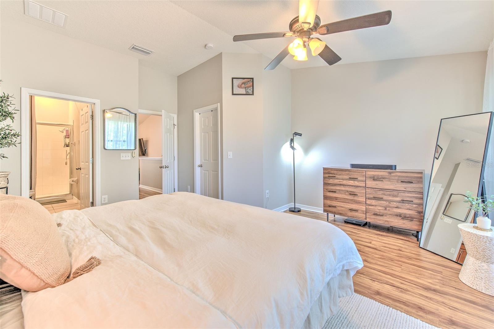 Image 31 of 41 For 11808 13th Way N