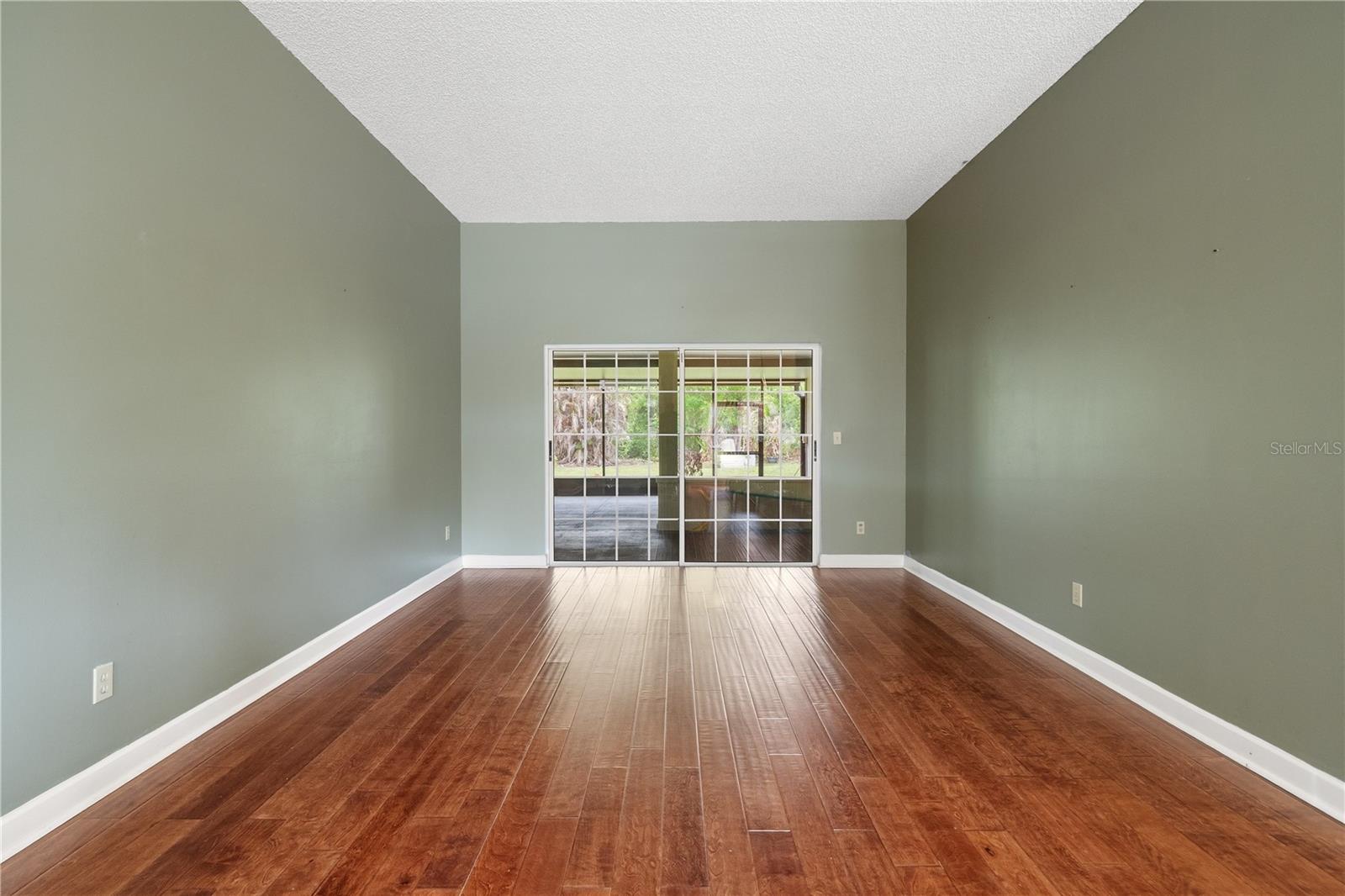 Image 15 of 44 For 3632 Cold Creek Drive